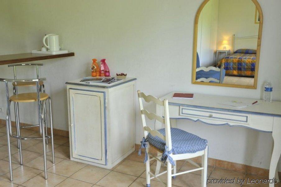 Aparthotel Adonis Mouans Sartoux Albatros Chambre photo